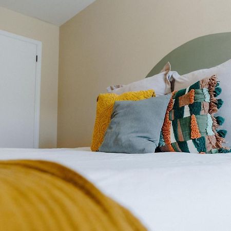 Centrally Located 3Br Overton Square Fast Wifi Free Parking Yes Pets Memphis Zewnętrze zdjęcie