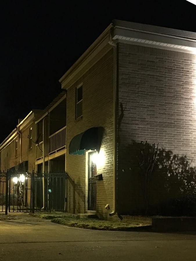 Centrally Located 3Br Overton Square Fast Wifi Free Parking Yes Pets Memphis Zewnętrze zdjęcie